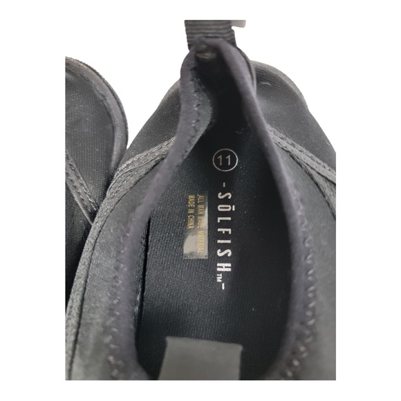 Solfish Men's Slip-On Aqua Watershoes Size 11, Solid Black Slip Resistant - Picture 3 of 6